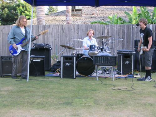 MORGAN backyard show under a canopy